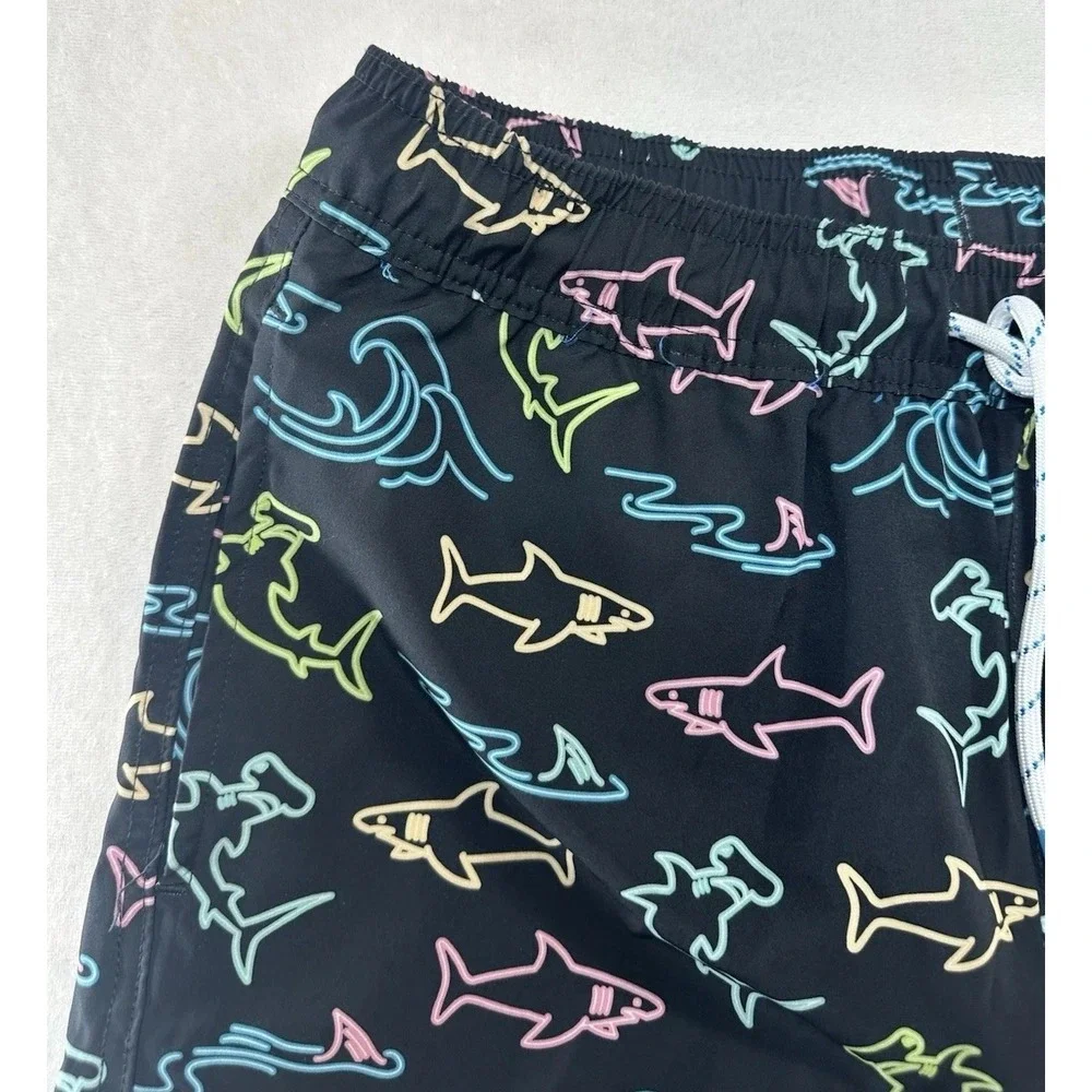 Member's Mark Men's Resort Swim‎ Trunks Small  Dolphin & Alligator Print